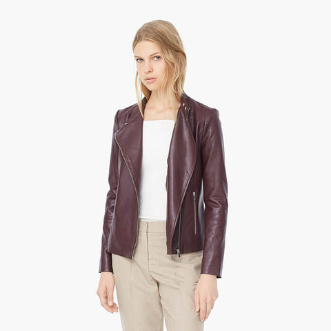 Coco Lee, coins are Kumis brown leather bag gray